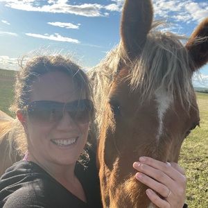 Meet your Posher, Andi